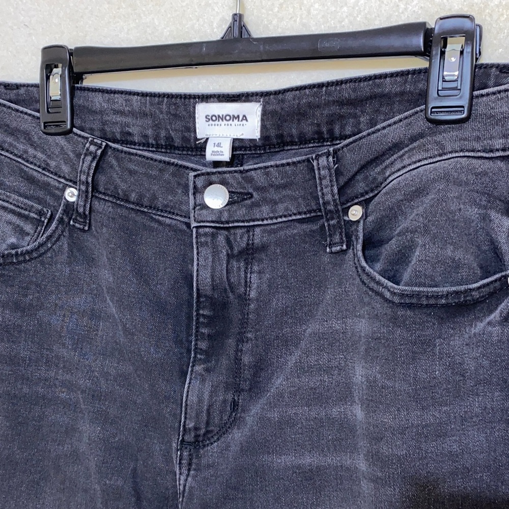 Sonoma Black Washed High-Rise Jeans 14L